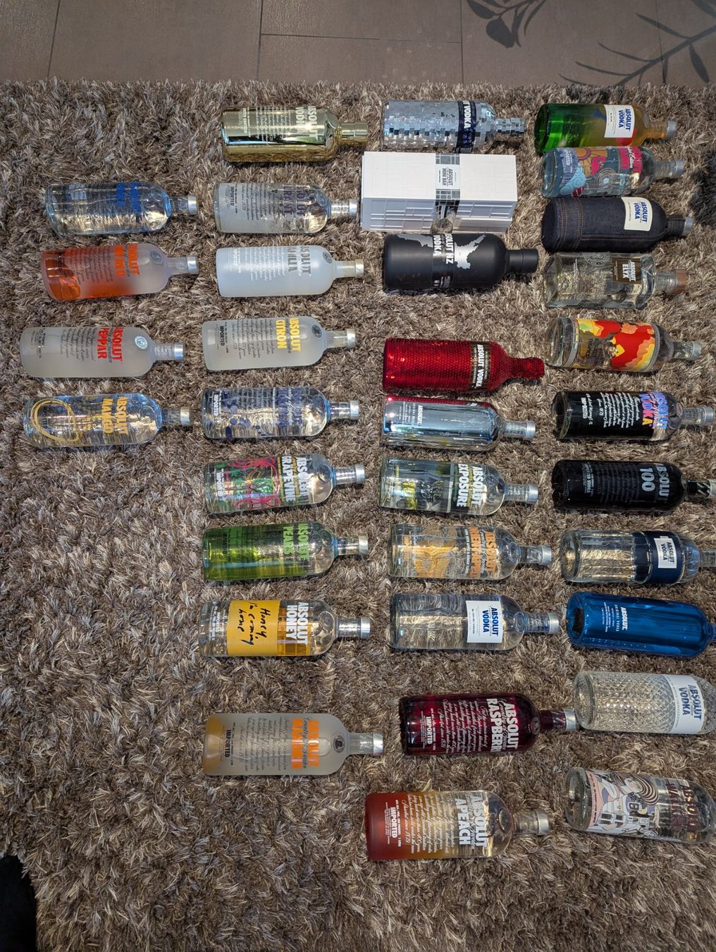 Absolut Vodka Bevande alcoliche: Absolut Vodka 1l ELYX – Nuovo e nell'imballaggio originale da Flawil venduto da Tarragona 1