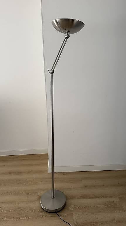Lampade: Lampe halogène sur pied  – Usato da La Conversion venduto da mbhelico