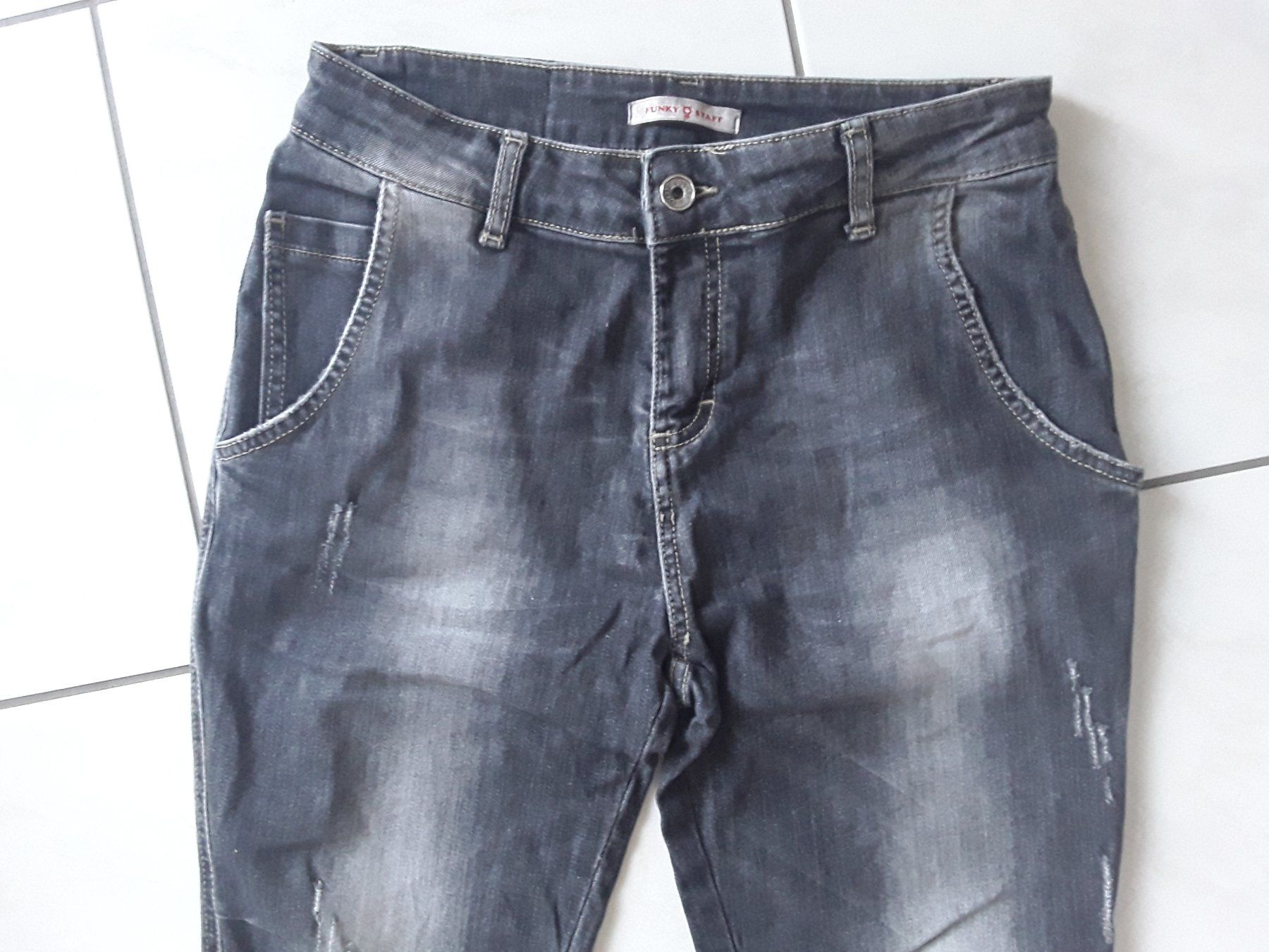 Pantaloni: FUNKY STAFF Hose Grösse 36 – Usato da Heimberg venduto da Samprof 1