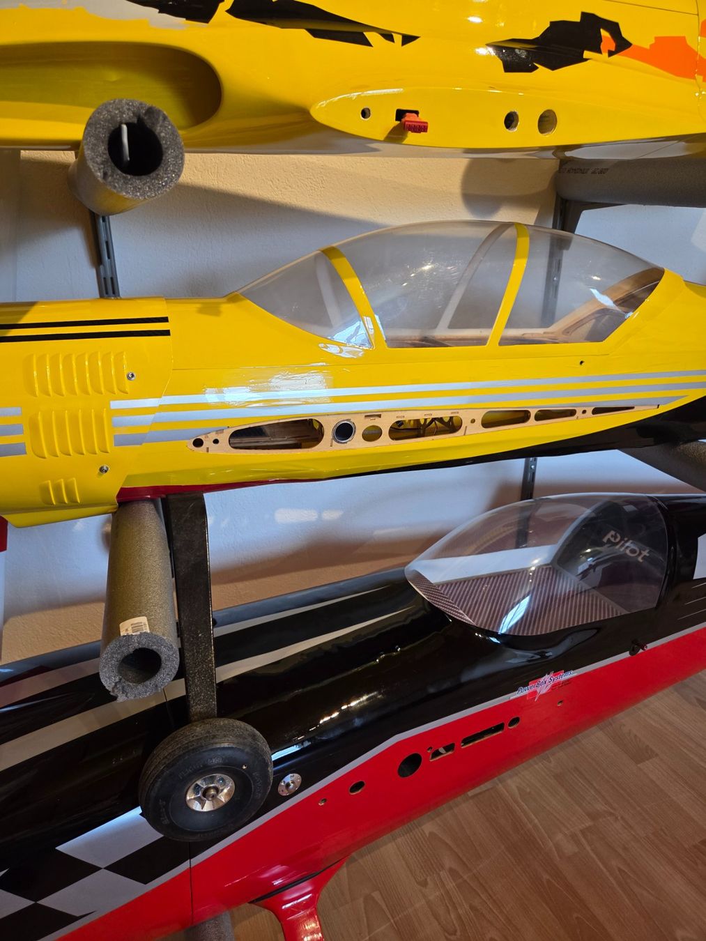 Modellismo RC: Sebart Sukhoi s140 E – Usato da Besenbüren venduto da oli_6ts9 8