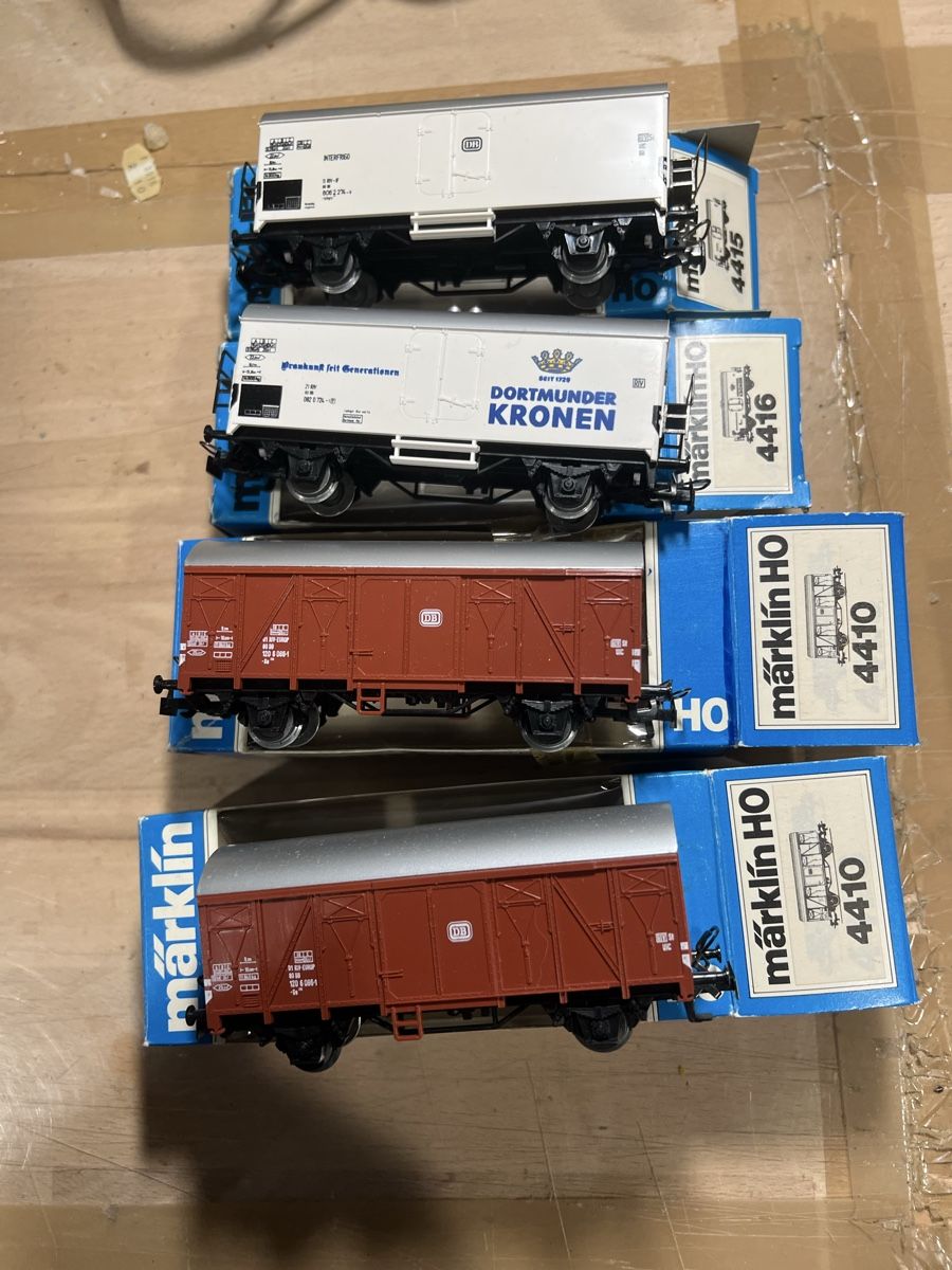Märklin Modellini di ferrovie: Märklin Güterwagen – Usato da Dübendorf venduto da Troggy