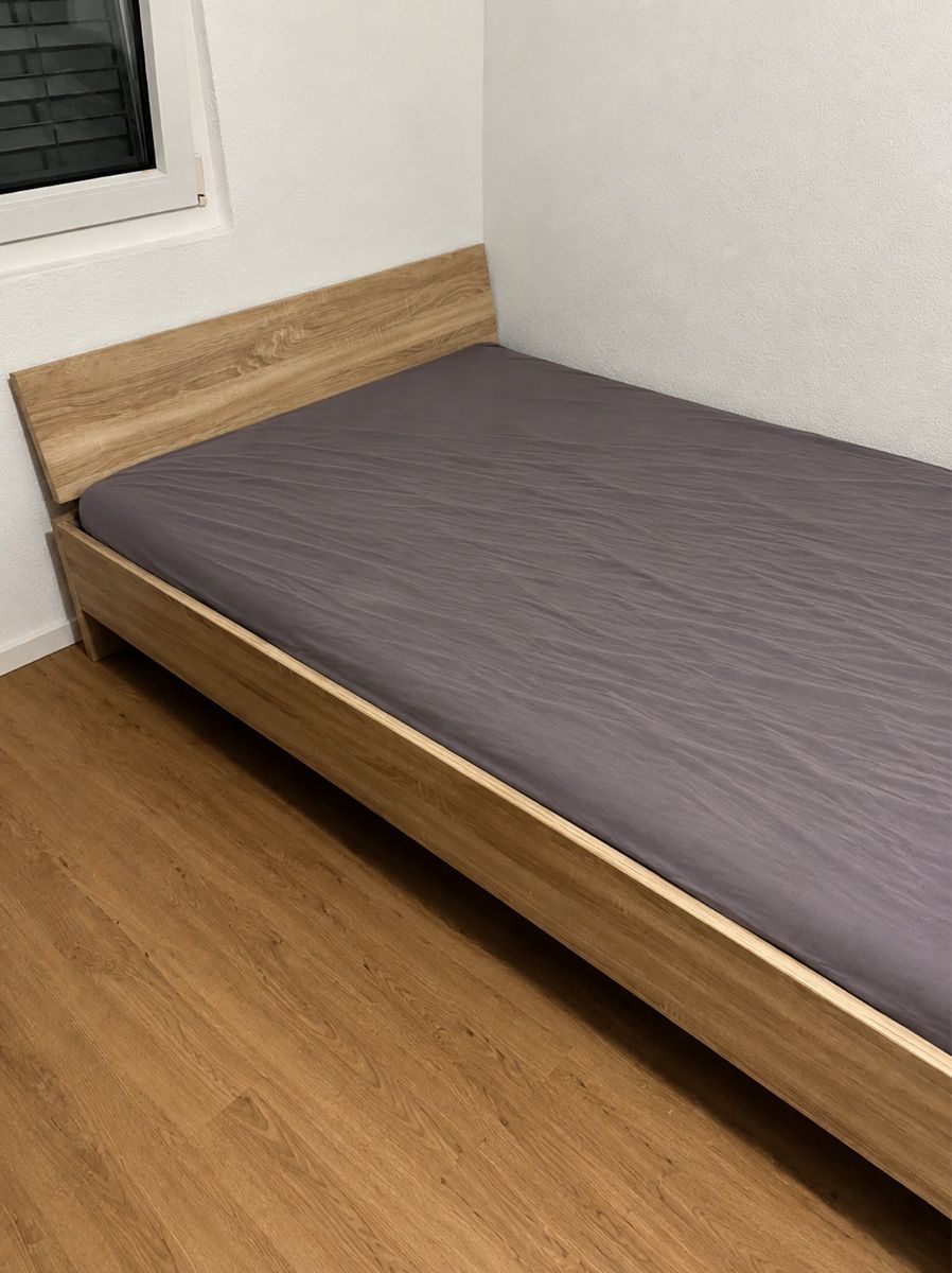 Letti: Bettgestell Eiche mit Lattenrost (120x200cm – Usato da Münchenbuchsee venduto da grau10
