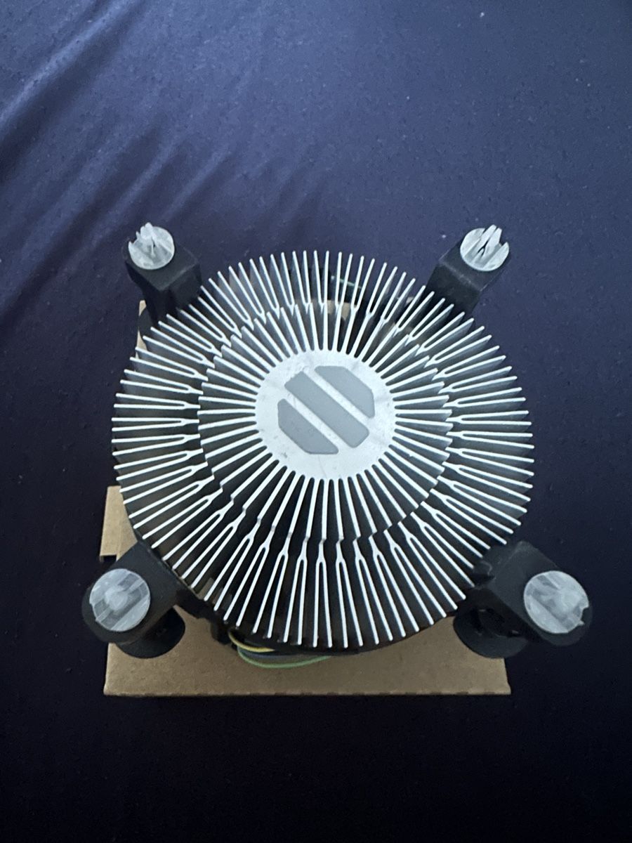 Intel Schede madri: CPU cooler Intel E97379-003 - 100% Brand New – Nuovo e nell'imballaggio originale da Tavannes venduto da lu.campa 1