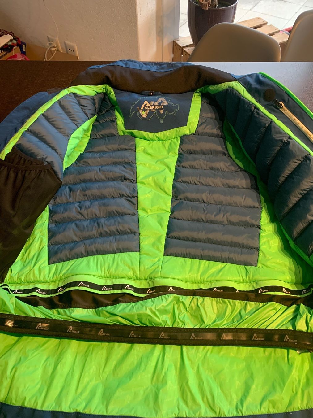Albright Vestes: Veste de ski ALBRIGHT taille S – D'occasion à Domdidier par qatar1973 3