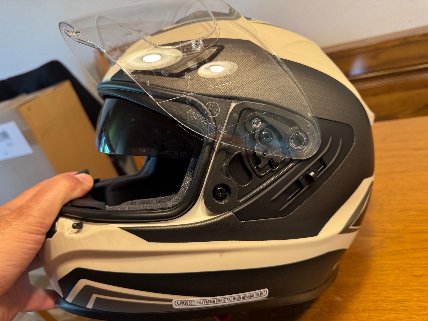IXS Caschi & visiere: Motorradhelm IXS Integral weiss Grösse XL – Usato da Bülach venduto da Sandor 1