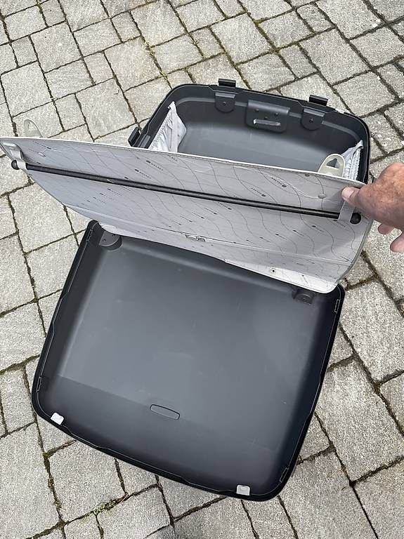 Valigie: Koffer, Delsey – Usato da Affeltrangen venduto da mobo08 1