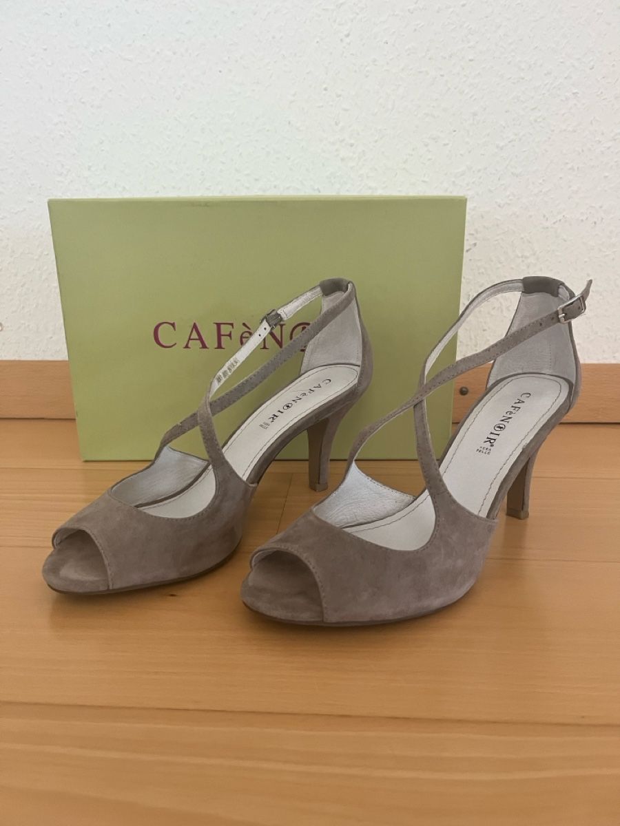 Scarpe da donna: Cafè Noir Sandales - 40 – Nuovo (secondo la descrizione) da Geneve venduto da maremonte
