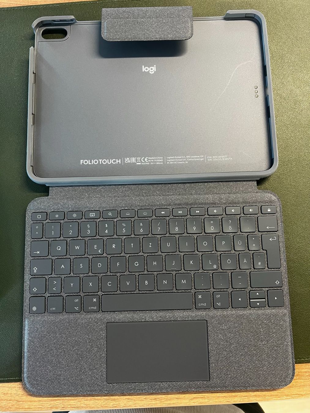 Logitech Tastiere: Logitech Slim Folio Bluetooth Tastatur – Nuovo (secondo la descrizione) da Gossau ZH venduto da OrderflowAG 1