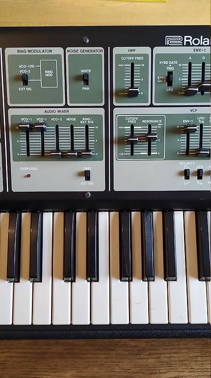 Roland Musikinstrumente: Roland SH-7 – Gebraucht aus Vevey von OddEcho 3
