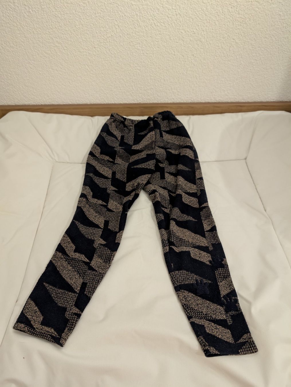Hosen: Mädchen Hose – Gebraucht aus Buchs ZH von nudle10