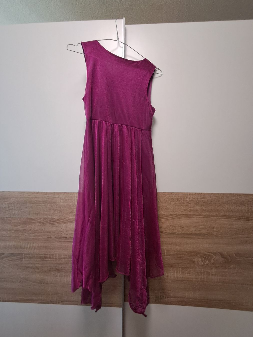 C&A Robes et jupes: Robe pour enfant – D'occasion à Biel/Bienne par Laure_7 2