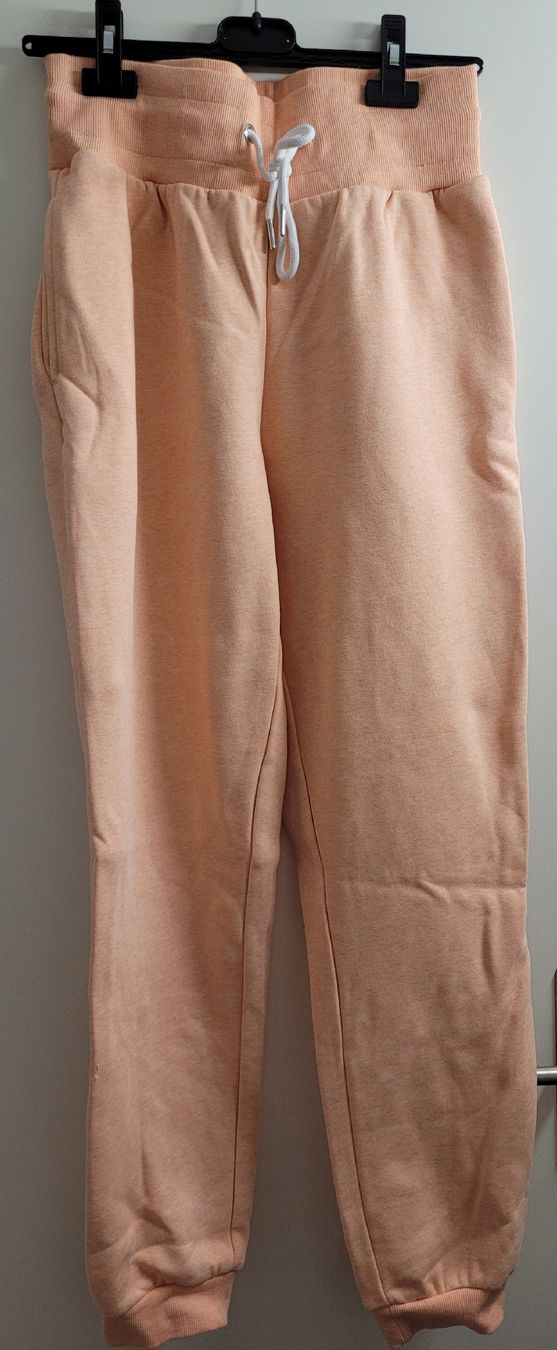Pantaloni: Pantalon de survêtement Urban Classics – Nuovo (secondo la descrizione) da Biel/Bienne venduto da Leila32