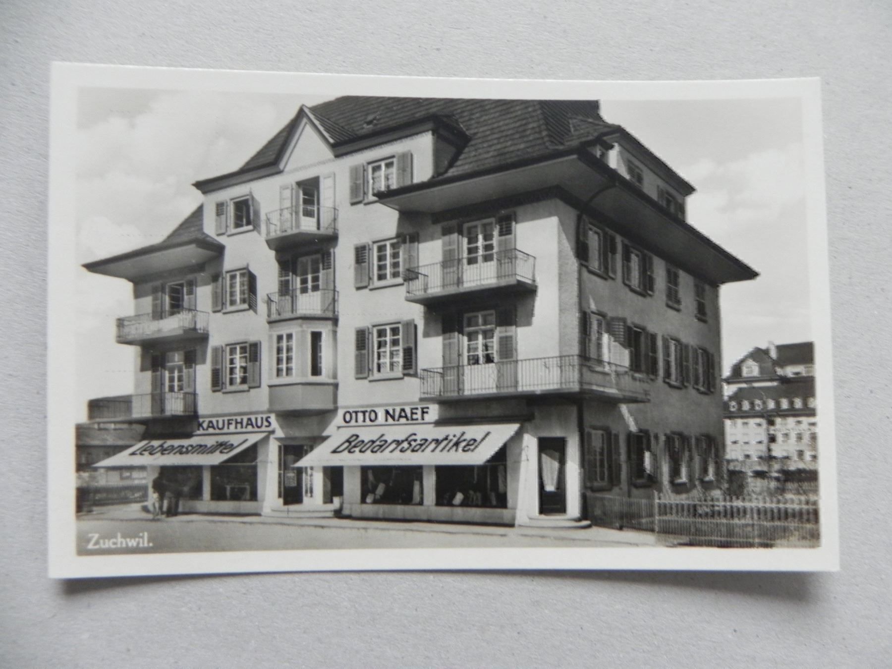 Cartoline postali: Ansichtskarte Zuchwil SO Geschäft 1930 – Usato da Siebnen venduto da krimsie