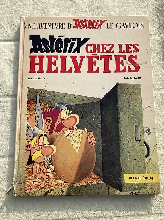 Comics: Asterix Festbundbänder  – Gebraucht aus Kesswil von Branca-01