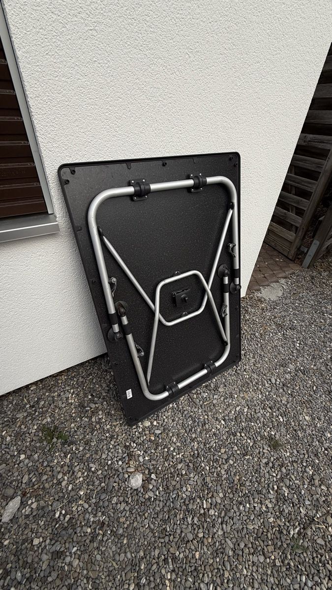Tables: Westfield Aircolite 120 Campingtisch – D'occasion à Thun par ssj46