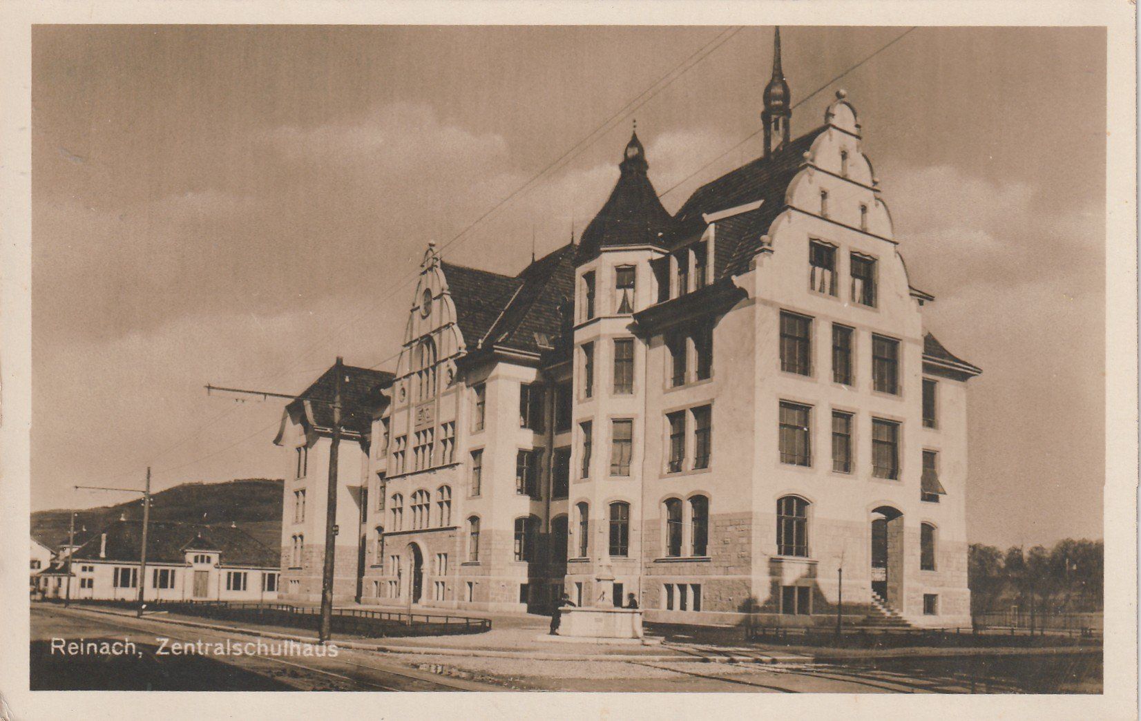 Ansichtskarten: Reinach Zentralschulhaus – Gebraucht aus Rorschacherberg von fratovi2