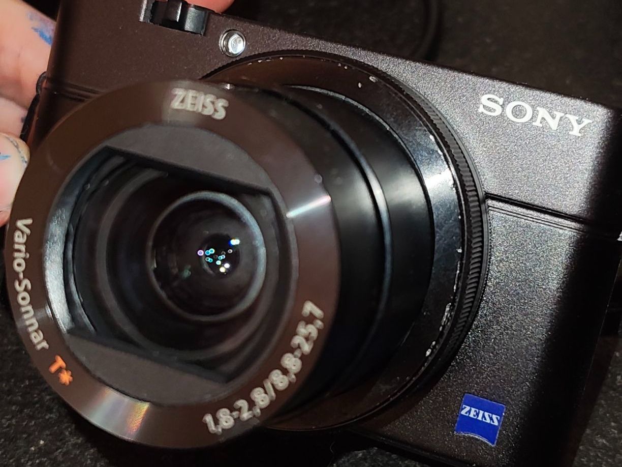 Sony Kamera: Sony DSC-RX100M3 – Gebraucht aus Niederglatt SG von bella2022
