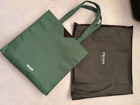 Prada Beauty Tragetasche