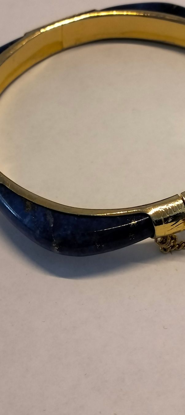Bracciali & Braccialetti: Armband mit Lapislazuli, Goldfarben. – Difettoso da Ittigen venduto da amstraad 2