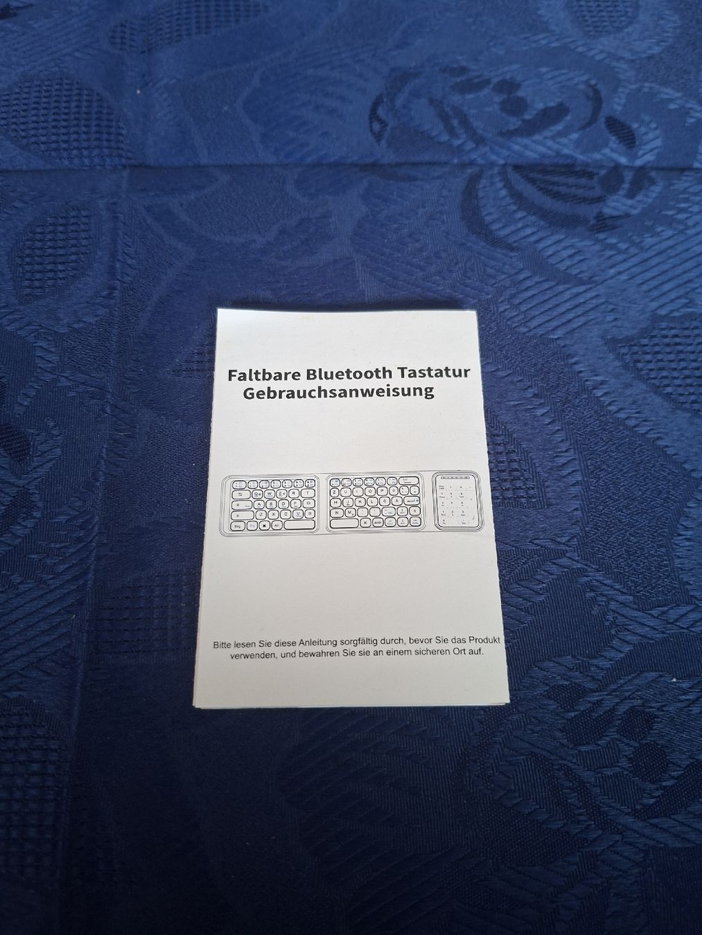 Tastiere: Faltbare Bluetooth Tastatur mit Ziffernblock – Nuovo (secondo la descrizione) da Marbach LU venduto da antanarivo 6