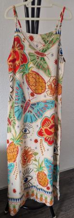Sommerkleid mit Schmetterlingen, Gr. S/M