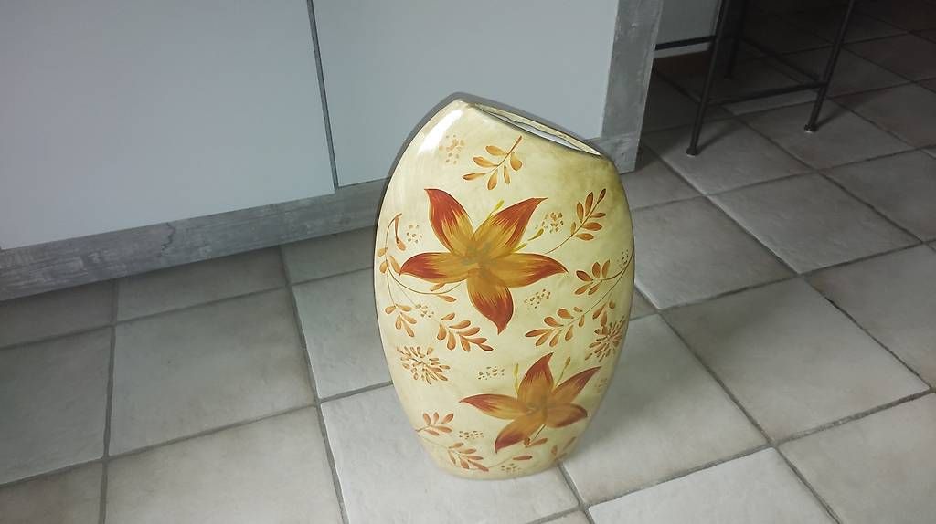 Vasi & Recipienti: Joli grand vase forme originale – Usato da Estavayer-le-Lac venduto da rga_657c