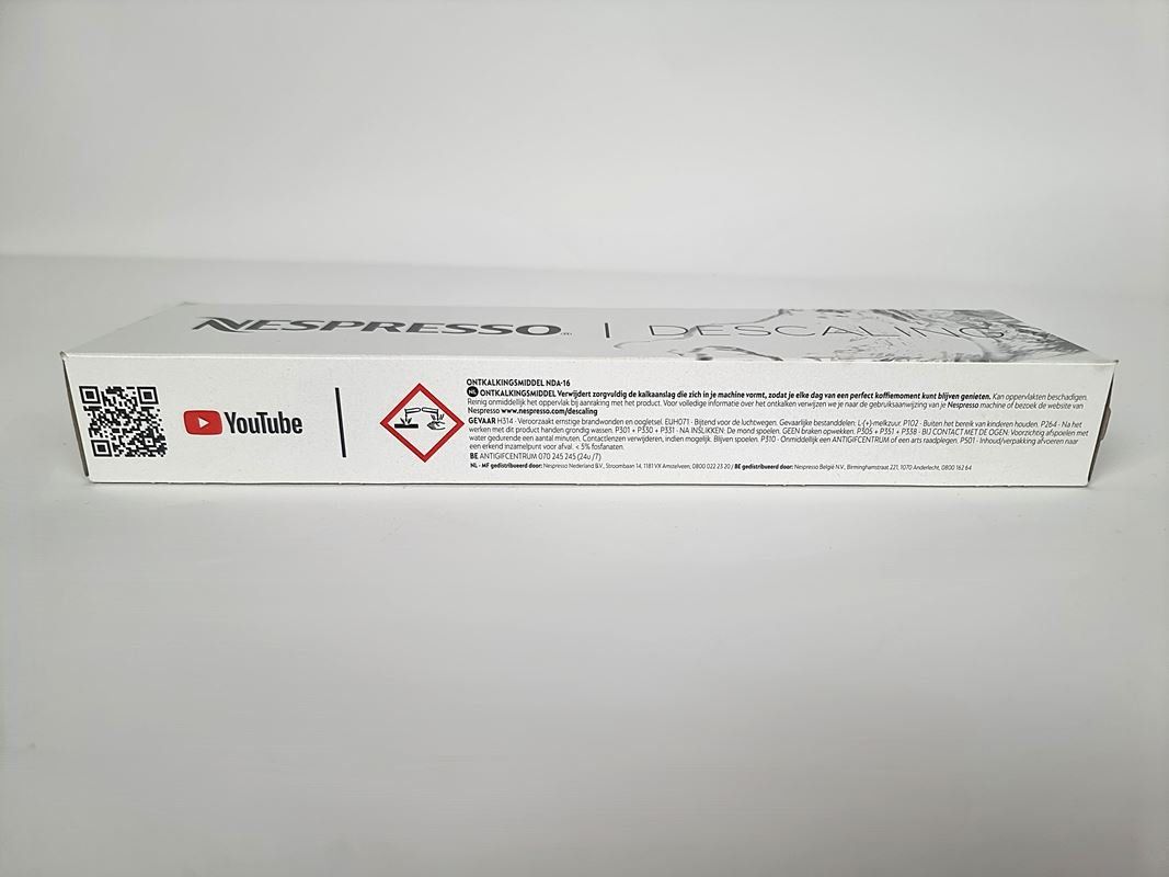 Nespresso Macchine per caffè & Macchine per espresso: Nespresso Entkalkung – Usato da Urtenen-Schönbühl venduto da Restwert_Schoenbuehl 1