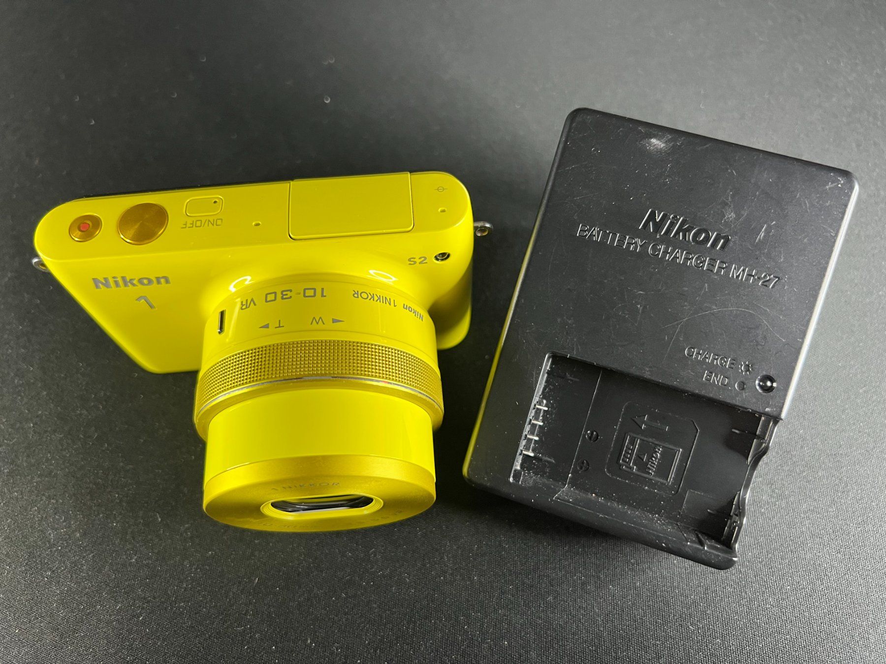 Nikon Fotocamera: Nikon S2 mit Objektiv – Usato da Uster venduto da Stoessda 2