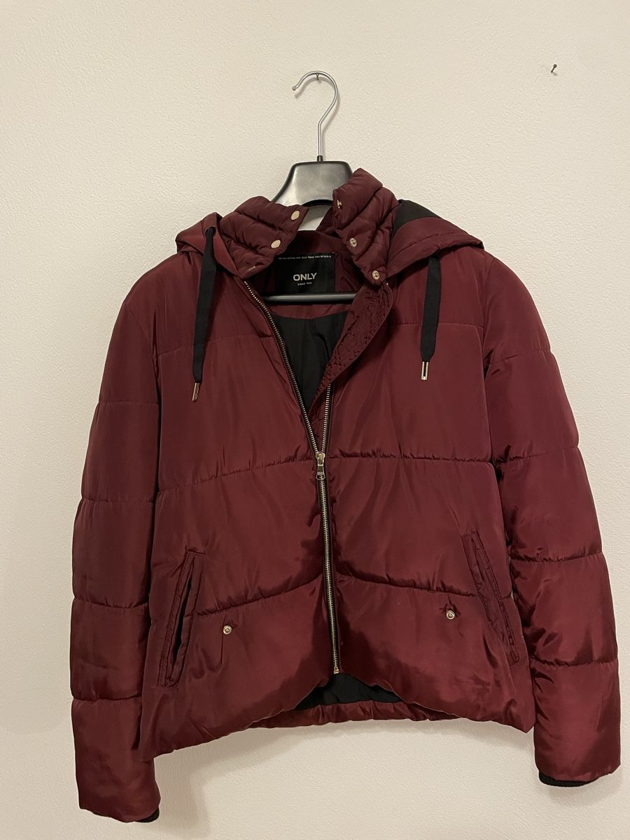 Only Vestes: Winterjacke ONLy Grösse s – D'occasion à Chur par Tsambiko