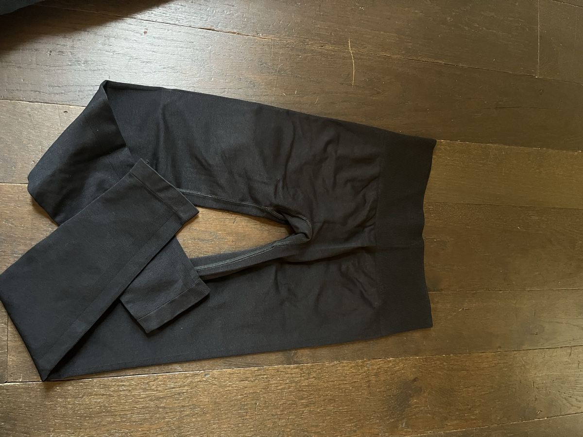 Smilodox Leggings: Smilodox Leggins mit Scrunch – D'occasion à Unterentfelden par ame_tf2n 1