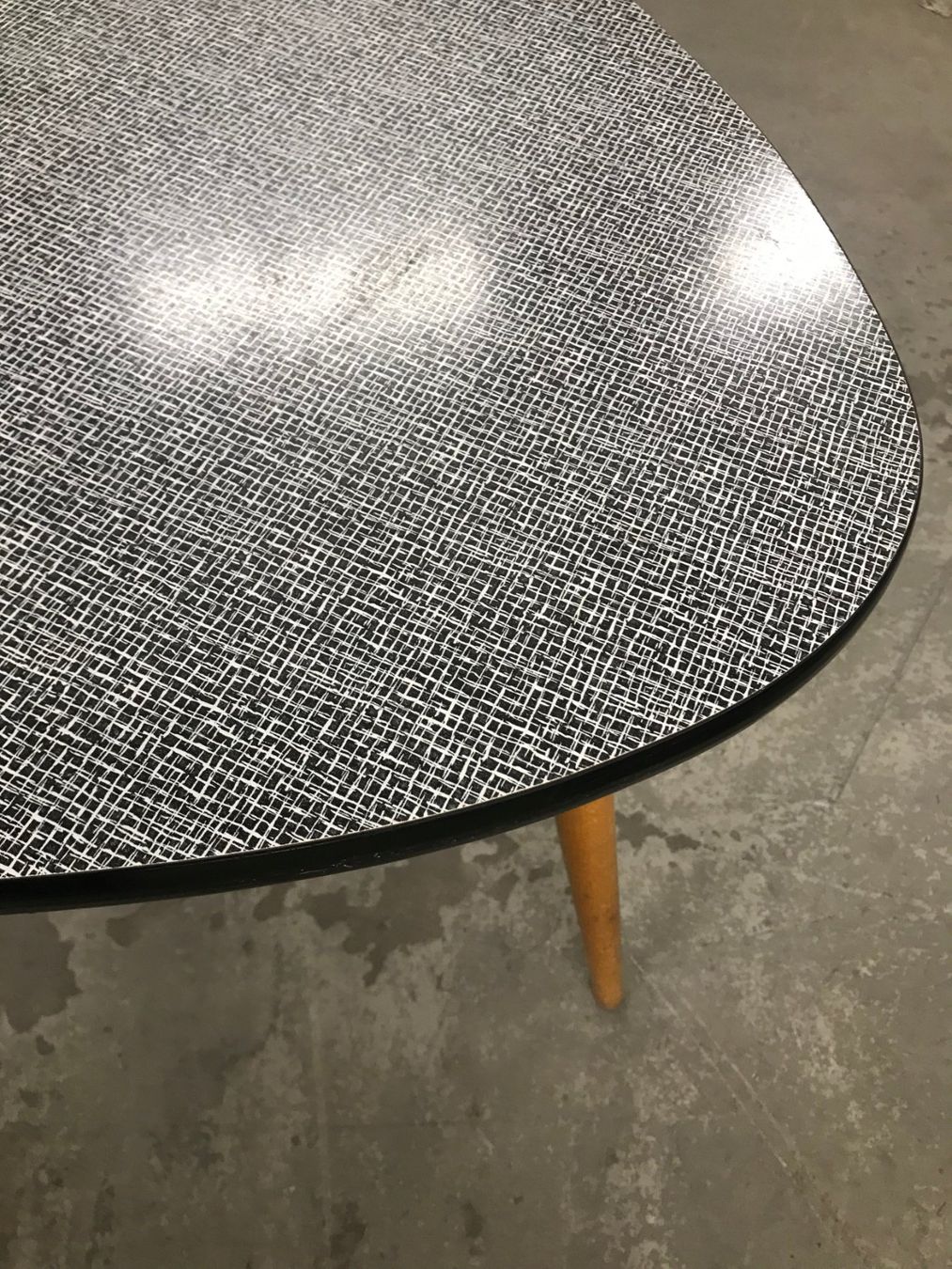 Tavoli: Couchtisch – Usato da Zürich venduto da Zapro 2