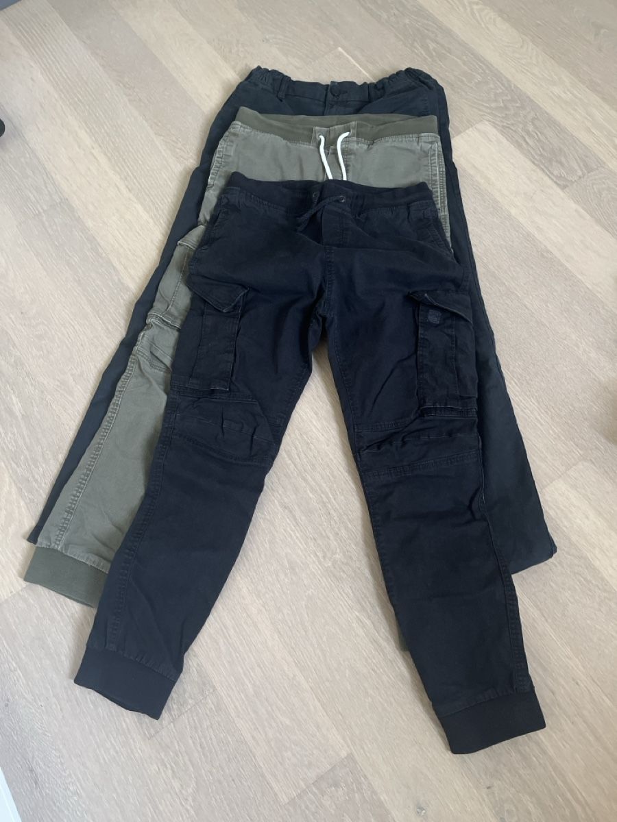 H&M Pantaloni: Trousers set, size 158/ 12-13 y – Usato da St. Gallen venduto da sha_22fn