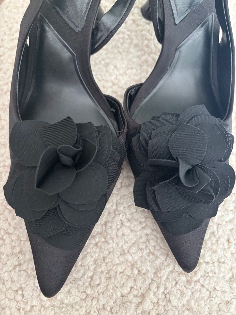 Zara Damenschuhe: Damen Pumps Zara – Neu (gemäss Beschreibung) aus Bern von ViksiBash 4