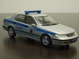 Saab 9-5 Sedan Phase I 1997-2001 Police Moskau silber met.
