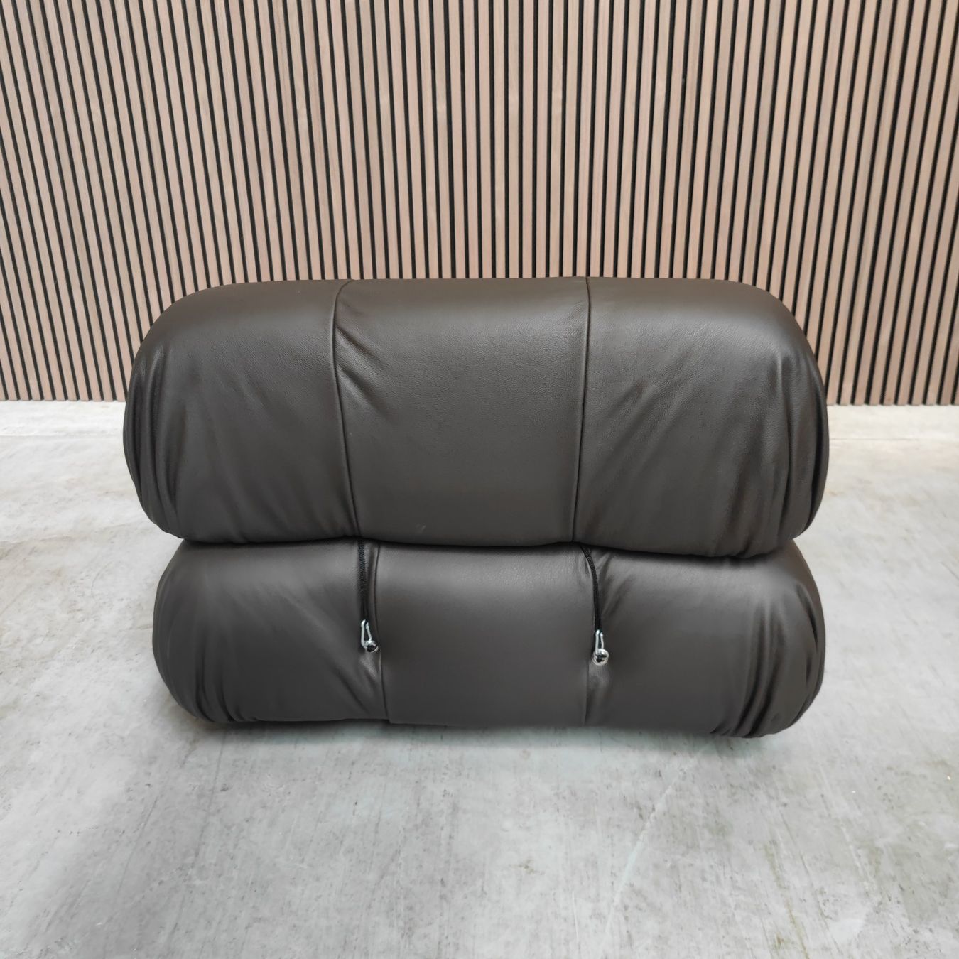 B&B Italia Sofas: B&B Italia Camaleonda Sofa Mokka – Gebraucht aus Zürich von Nexclusives.com 8