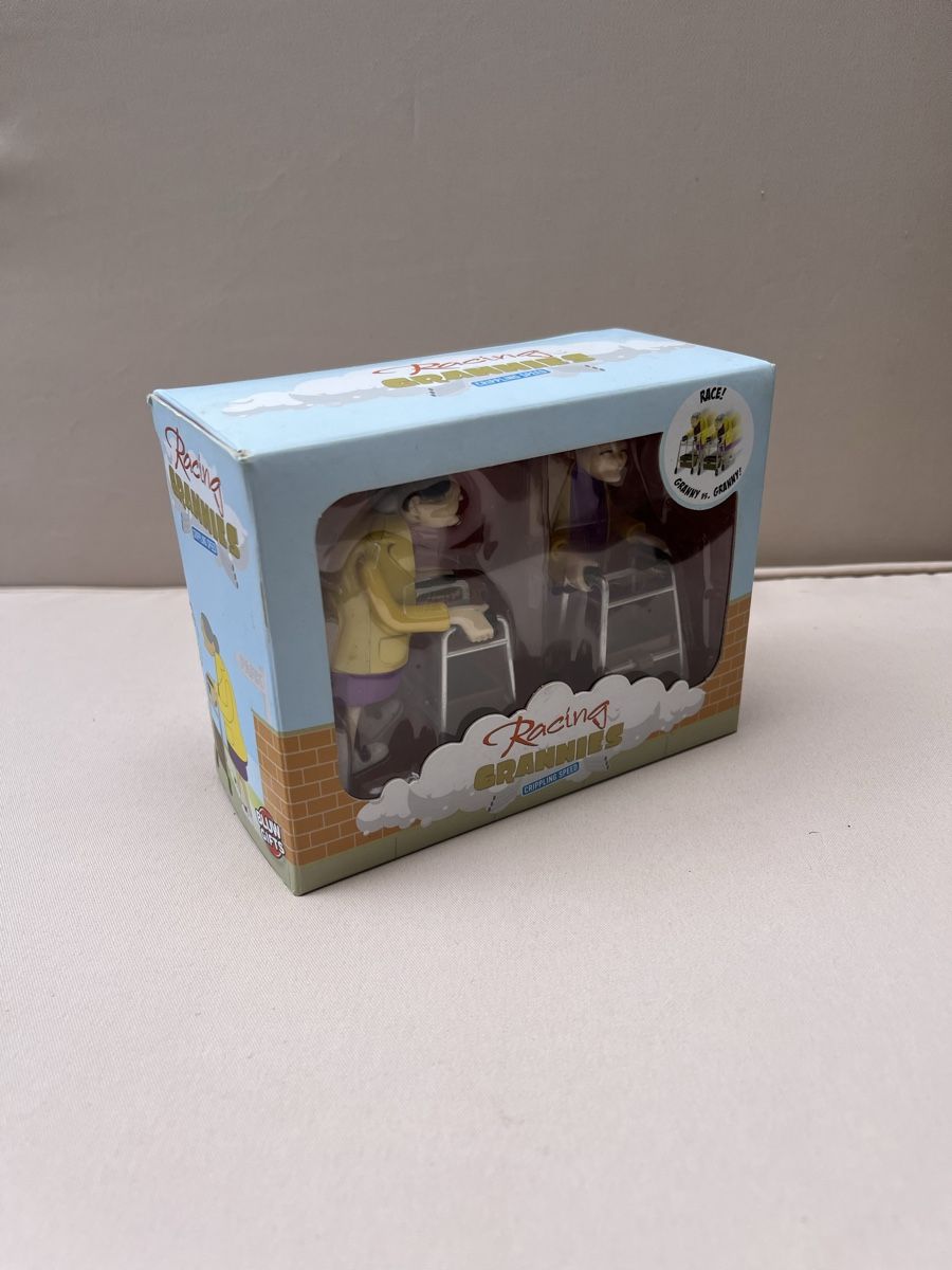 Giocattoli: Racing Grannies Figuren Set neuwertig – Nuovo e nell'imballaggio originale da Thalheim venduto da karmabis_