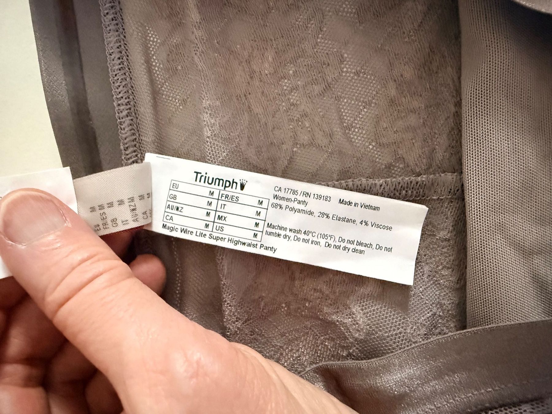 Triumph Altra biancheria intima: TRIUMPH, Panty MAGIC WIRE Lite, Shapewear, Grösse M, Grau – Nuovo e nell'imballaggio originale da Rudolfstetten venduto da gst_g7xl 4