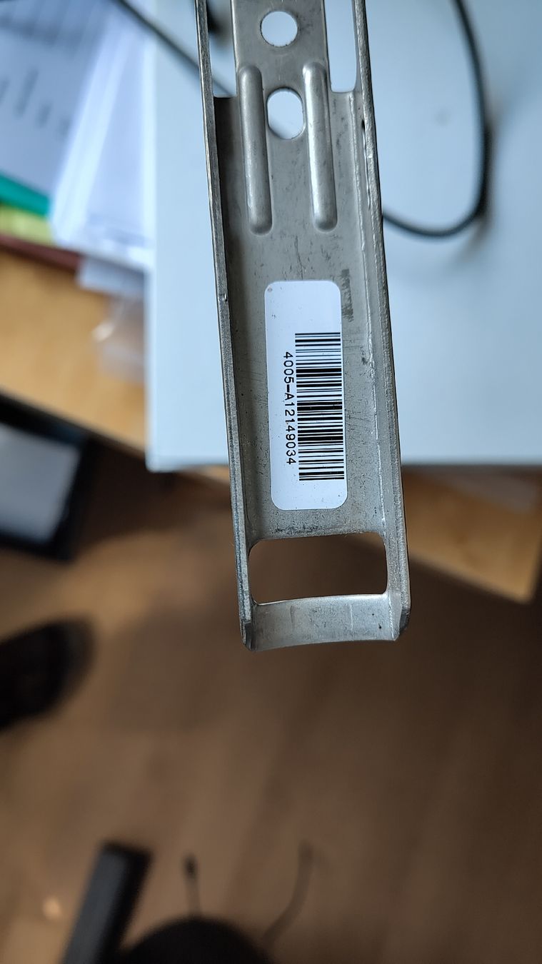 Bionx Pezzi di ricambio: Bionx Batterieschiene  – Usato da Glattfelden venduto da Gelick 3
