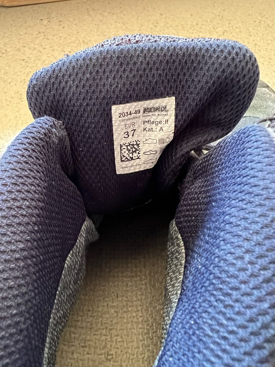 Meindl Scarpe per ragazzi: Meindl Wanderschuhe Gore-Tex Gr. 37 – Usato da Basel venduto da lolixyz 1