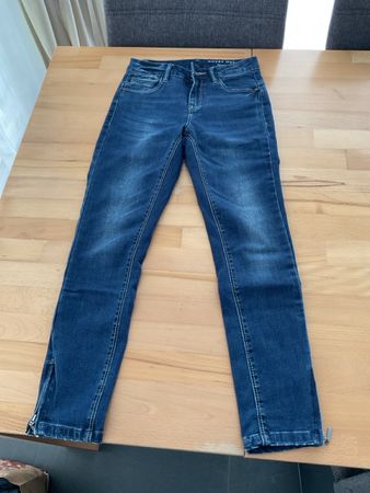 Coole Jeans von Noisy May Grösse 24/30 Top Zustand
