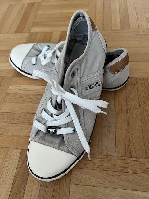 Mustang Scarpe da uomo: Sneaker "MUSTANG" Gr. 39, beige – Nuovo (secondo la descrizione) da Walenstadt venduto da ricamul 9