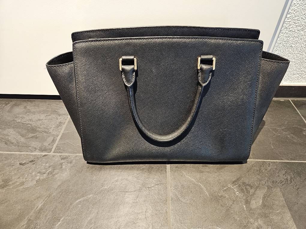 Borse da donna: Michael Kors Selma Schwarz – Usato da Saland venduto da zwergli90 2