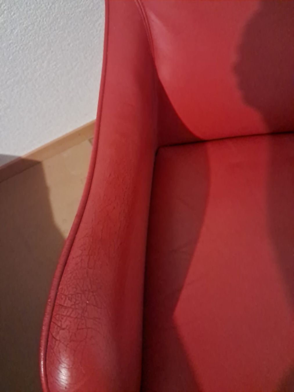 Sessel: Ledersessel mit Sockel – Gebraucht aus Full-Reuenthal von ben_92wj 3