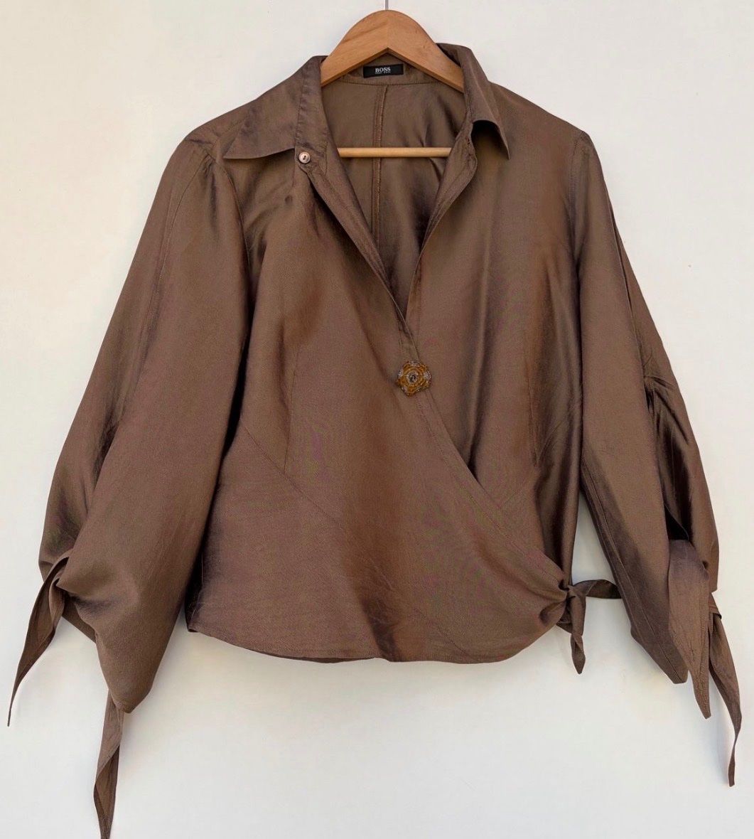 Hugo Boss Camicette: Hugo Boss Bluse Seide Gr.40 braun – Usato da Diepoldsau venduto da Soleil0425 5