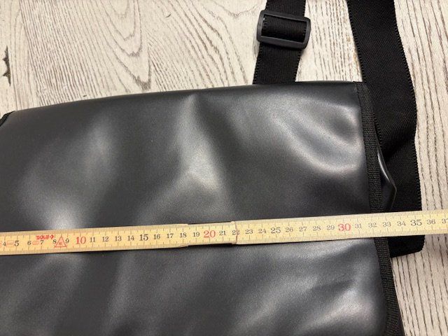 Borse: Laptoptasche / Umhängetasche 33x26 cm – Nuovo e nell'imballaggio originale da Würenlingen venduto da Delfinli1 2