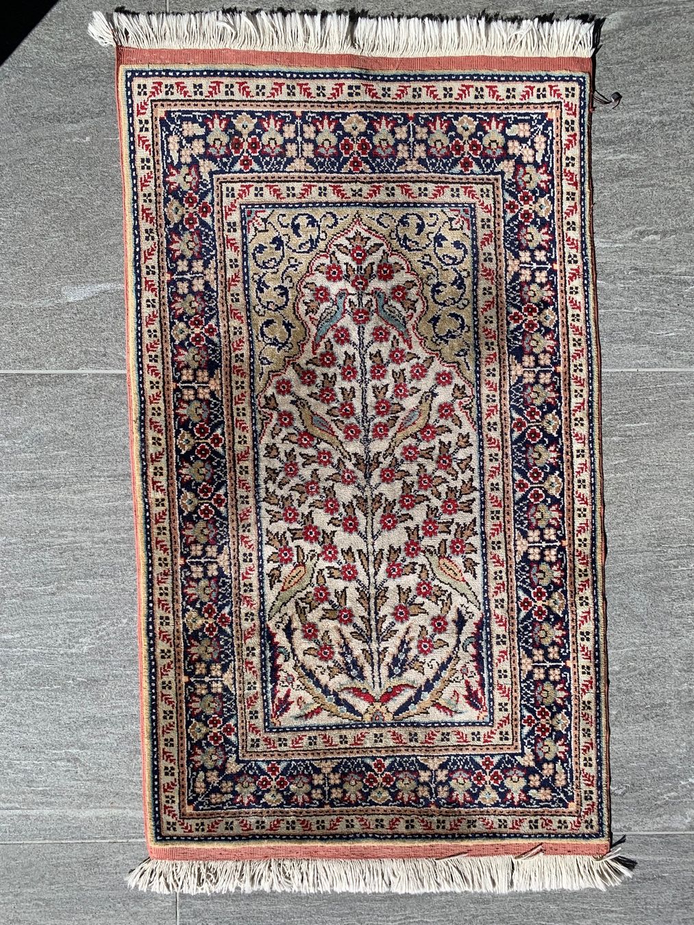 Tappeti: Seidenteppich (Türkei) – Usato da Lenzburg venduto da Balubalu66