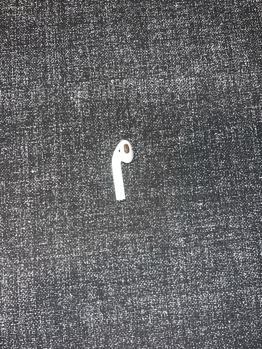 Apple Cuffie: Einzelner Apple AirPod - ungetestet / Ersatzteil – Difettoso da Bern venduto da dpa_6kh5