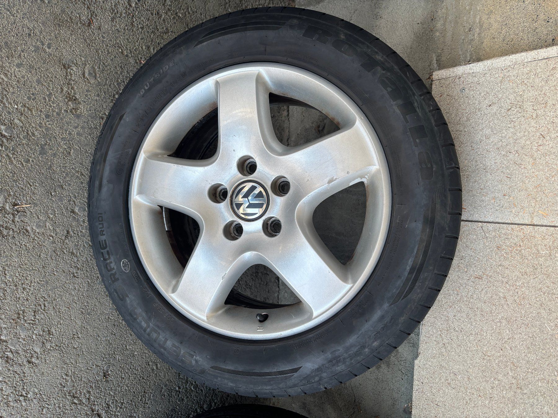 Volkswagen Pneus & Kompletträder: VW T5 Sommerräder – Gebraucht aus Gams von mir_n5kk 4