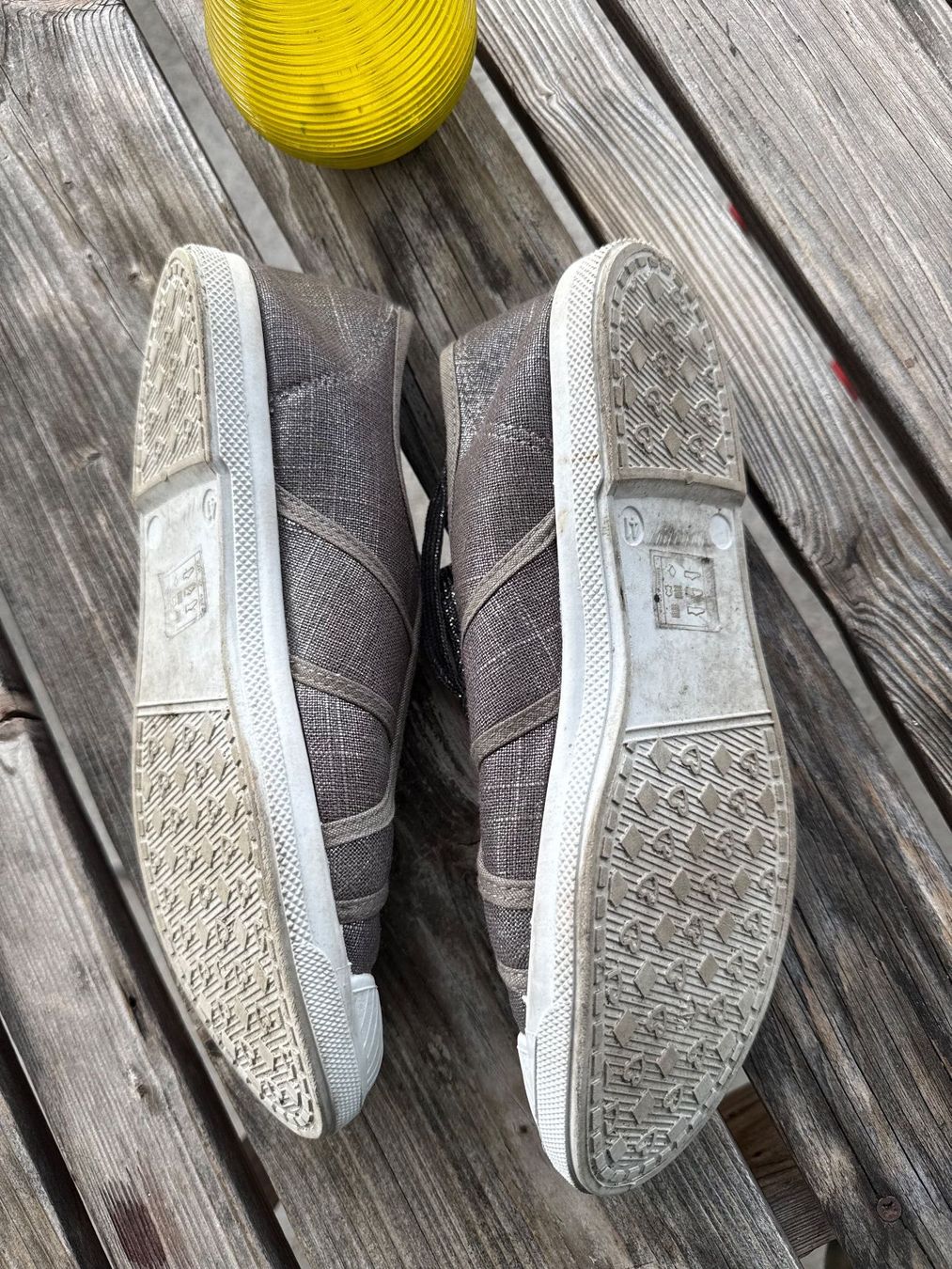 Damenschuhe: Sneaker, Silber, Gr. 41 🌞🌼 – Gebraucht aus Egg b. Zürich von Flummi 6