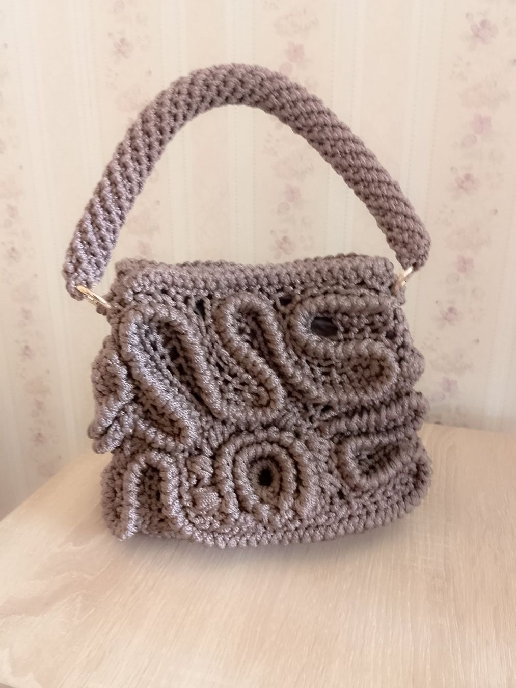 Taschen für Damen: Handtasche – Gebraucht aus Bad Zurzach von MarinaSSS 1
